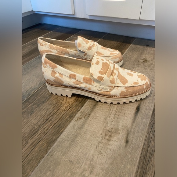 Dolce Vita Shoes - DOLCE VITA AUBREE PONY HAIR COW PRINT LOAFER 9.5 NEW WITHOUT BOX